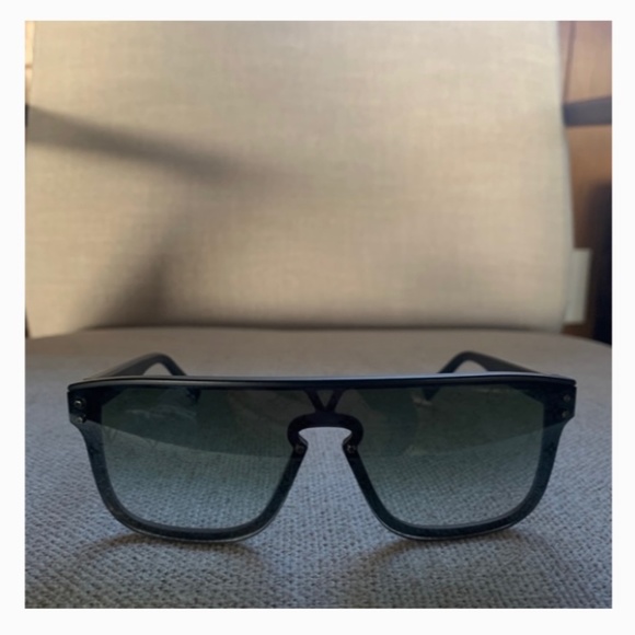 Louis Vuitton LV Waimea Sunglasses Black for Men